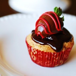 Choco Covered Strawberry Cupcakes - Recipe photo by katie102006