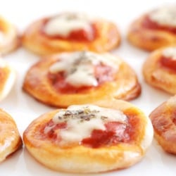 Mini Pizza's - Recipe photo by stunningrecipes