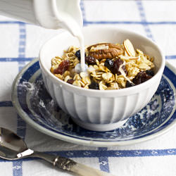 Cherry Almond Low Fat Granola - Recipe photo by 2stews