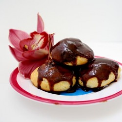 Cream Puffs - Recipe photo by NOMz