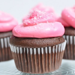Hot Pink Bling Cupcakes - Recipe photo by kristinannbeck