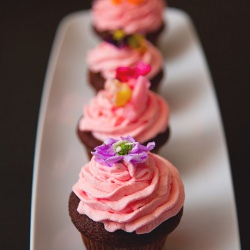 Not So Red Velvet Cupcakes - Recipe photo by eatthelove