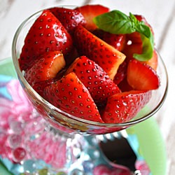 Zesty Balsamic Strawberries - Recipe photo by Inn Cuisine