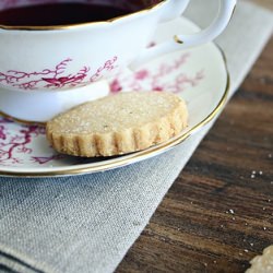 Honey Rosemary Shortbread - Recipe photo by tara