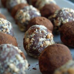 Peanut Butter Truffles - Recipe photo by madebytraytray