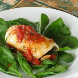 Rolled Sole Fillets w/ Tomato Sauce - Recipe photo by soscuisine
