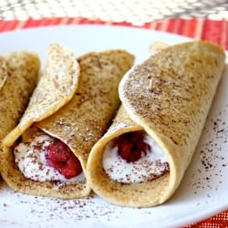 3 Ingredient Oat Flour Crepes - Recipe photo by livelaugheat