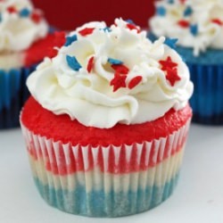 All American Cupcakes - Recipe photo by grinandbakeit