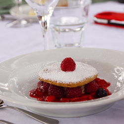 Olive Oil Shortbread & Raspberries - Recipe photo by jenius