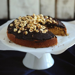 Hazelnut and Chocolate Cake - Recipe photo by souvlakiman