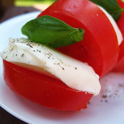 Insalata Caprese - Recipe photo by pestochango