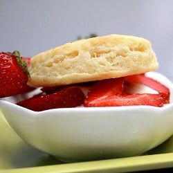 Cream Biscuits and Strawberries - Recipe photo by ivorypomegranate