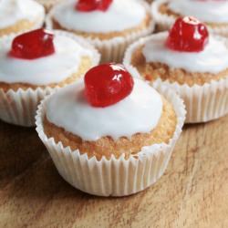 Cherry Bakewell Fairy Cake - Recipe photo by Jules
