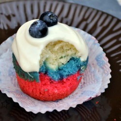 Fourth of July Cupcakes - Recipe photo by bakingbites