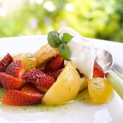 Basil Strawberry Peach Shortcake - Recipe photo by 2stews