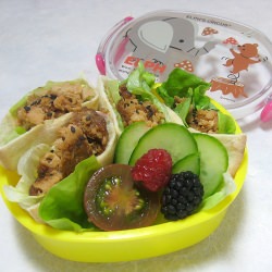 Mini-Pita Pocket Bento - Recipe photo by hapabento