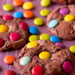 Chewy Chocolate Smartie Cookies - Recipe photo by delicieux