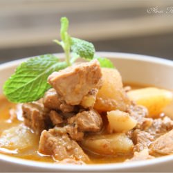Divalicious Pork Curry - Recipe photo by alesiathehomecook