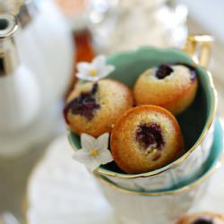 Financier Nature - Recipe photo by Atelier Vi
