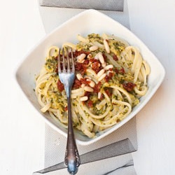Pasta with Zucchini Cream - Recipe photo by lucullian