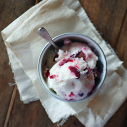Coconut and Cherry Ice Cream - Recipe photo by poiresauchocolat