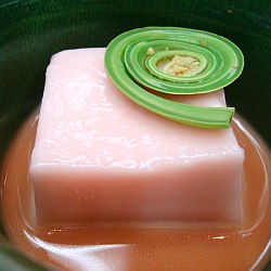 Hotel Mt. Fuji Kaiseki Dinner - Recipe photo by japandish