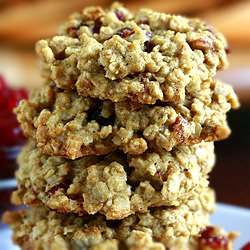 Vegan Oatmeal Cranberry Cookies - Recipe photo by madhuram