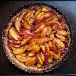 Nectarine Tart - Recipe photo by kickpleat