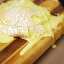 Stinky Camembert - Recipe photo by minyungee
