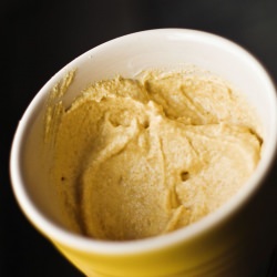 Turmeric Facial Mask - Recipe photo by crunchybetty