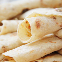 Norwegian Lefse - Recipe photo by DailySpud