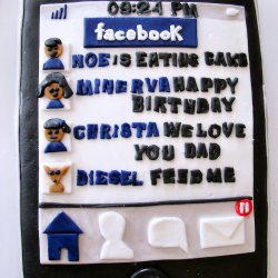 iPhone Birthday cake - Recipe photo by ChristaRose