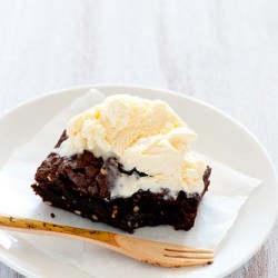 Peanut Butter Brownies - Recipe photo by jules_stonesoup