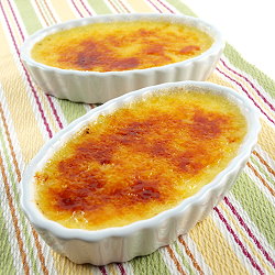 Snowball Crème Brûlée - Recipe photo by EvilShenanigans