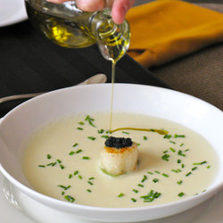 A Luxury Cauliflower Soup - Recipe photo by TheCilantropist