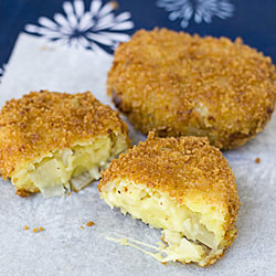 Sweet Potato Cheese Croquettes - Recipe photo by fujimama