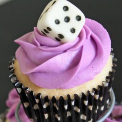 Dice Cupcakes - Recipe photo by grinandbakeit
