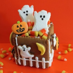 Gingerbread Halloween Favors - Recipe photo by grinandbakeit