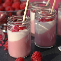 Panna Cotta Two Colors - Recipe photo by trinidad