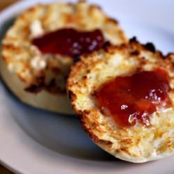 Homemade English Muffins - Recipe photo by smellslikehome