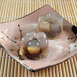 Yōkan with Ginkgo and Chestnuts - Recipe photo by rotinrice