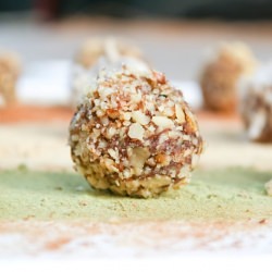 Dark Chocolate Truffles - Recipe photo by lapetitefrog