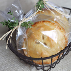Spiced Pear Pocket Pies - Recipe photo by TheCilantropist