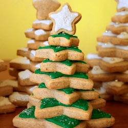 Sugar Cookie Christmas Trees - Recipe photo by cakedate