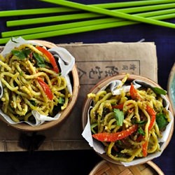Asian Pesto with Singapore noodles - Recipe photo by wardroa