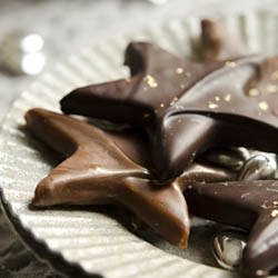 Christmas Star Chocolate Shortbread - Recipe photo by trinidad