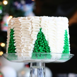 Christmas Tree Cake - Recipe photo by manda2177