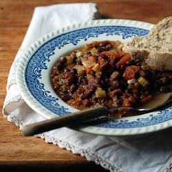 Adzuki Bean & Celery Stew - Recipe photo by joanamendes