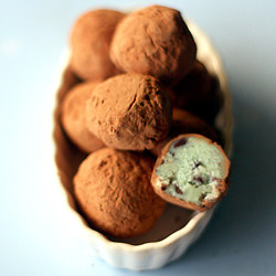 Mint Chocolate Chip Truffles - Recipe photo by unmacaronrose