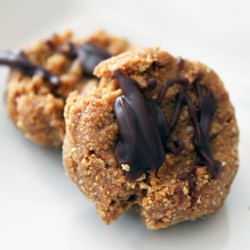 No-Bake Peanut Butter Cookies - Recipe photo by kmkrueb